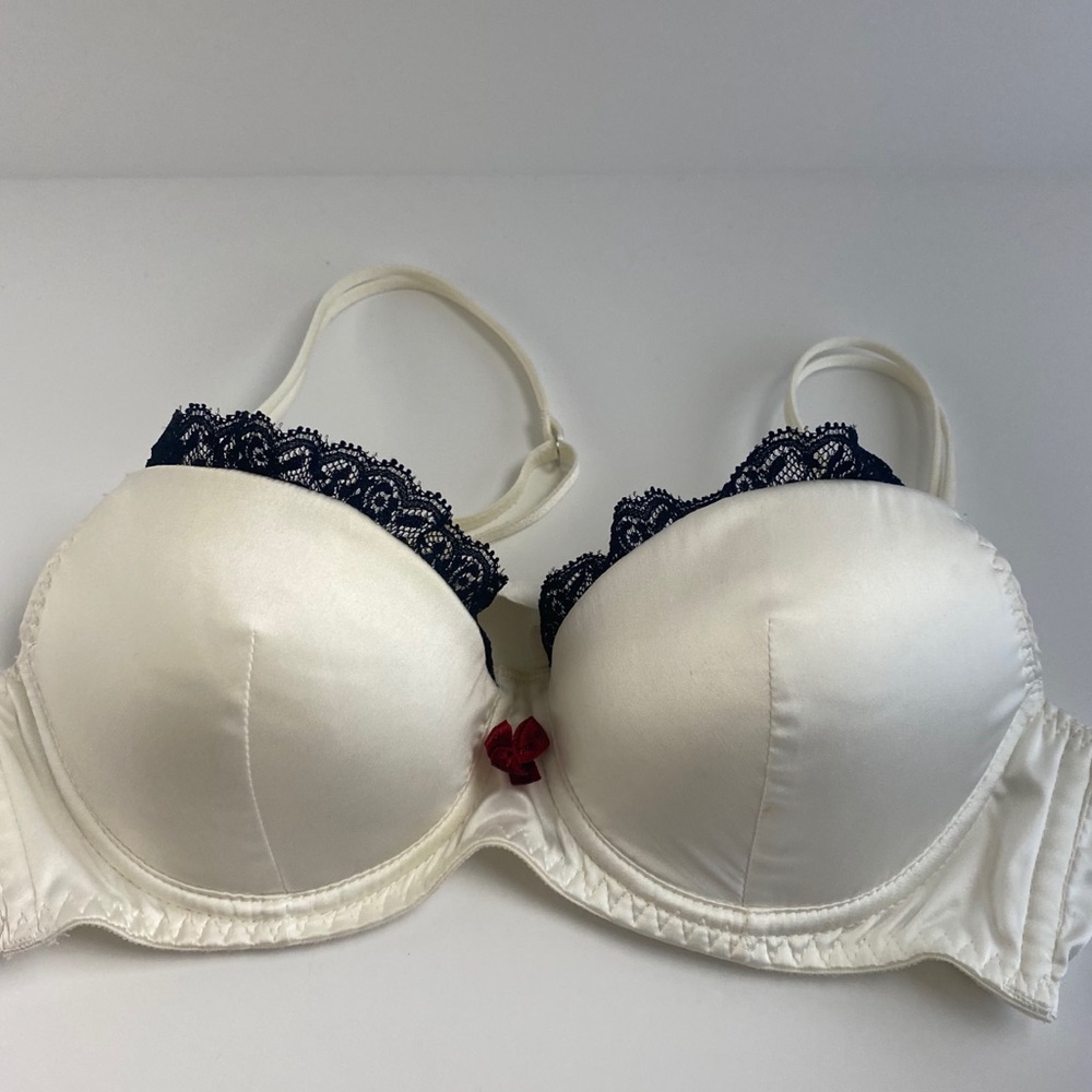 intimissimi Ivory Satin Bra with Navy Lace and Red Bow